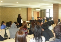 国际部：召开留学生会议
