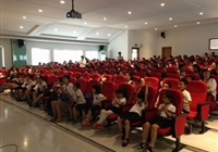 国际部：承载厚望，展翅飞翔